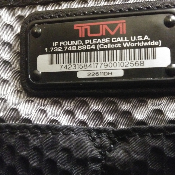 Tumi Mens Laptop Bab - Picture 3 of 3